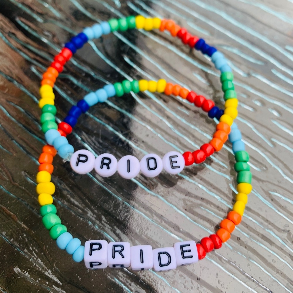 Pride elastic cord bracelet (square or round word)